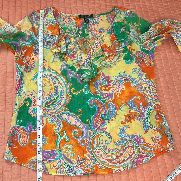 Lauren Ralph Lauren Bright Ruffled Paisley Blouse, size Medium Petite - Picture 9 of 13
